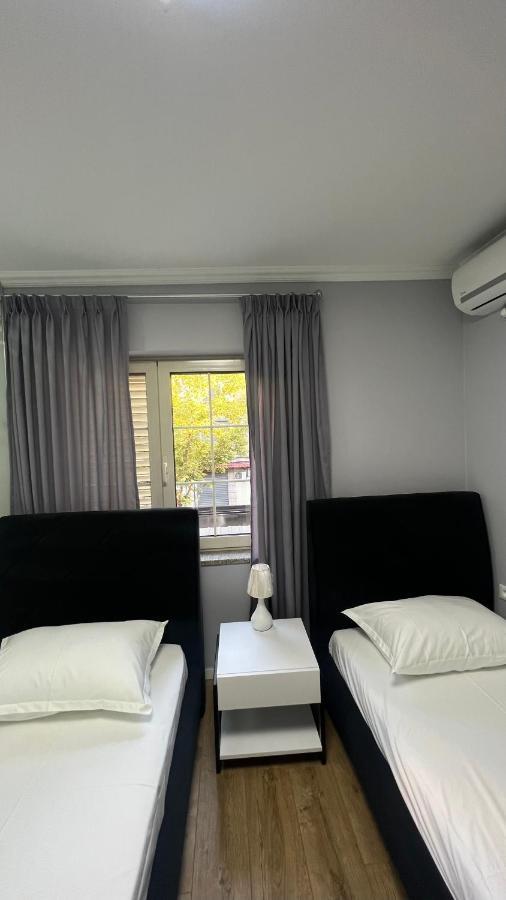 Vila 90 Boutique Hotel Tirana Exteriér fotografie